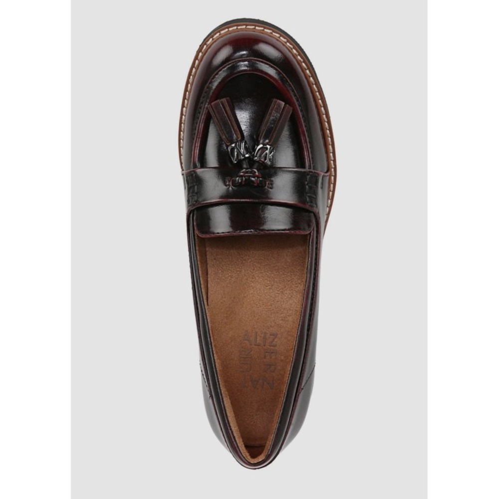 Naturalizer Committed Loafer  Burgundy Tassel Lug Platform Block Heel 8.5W EUC